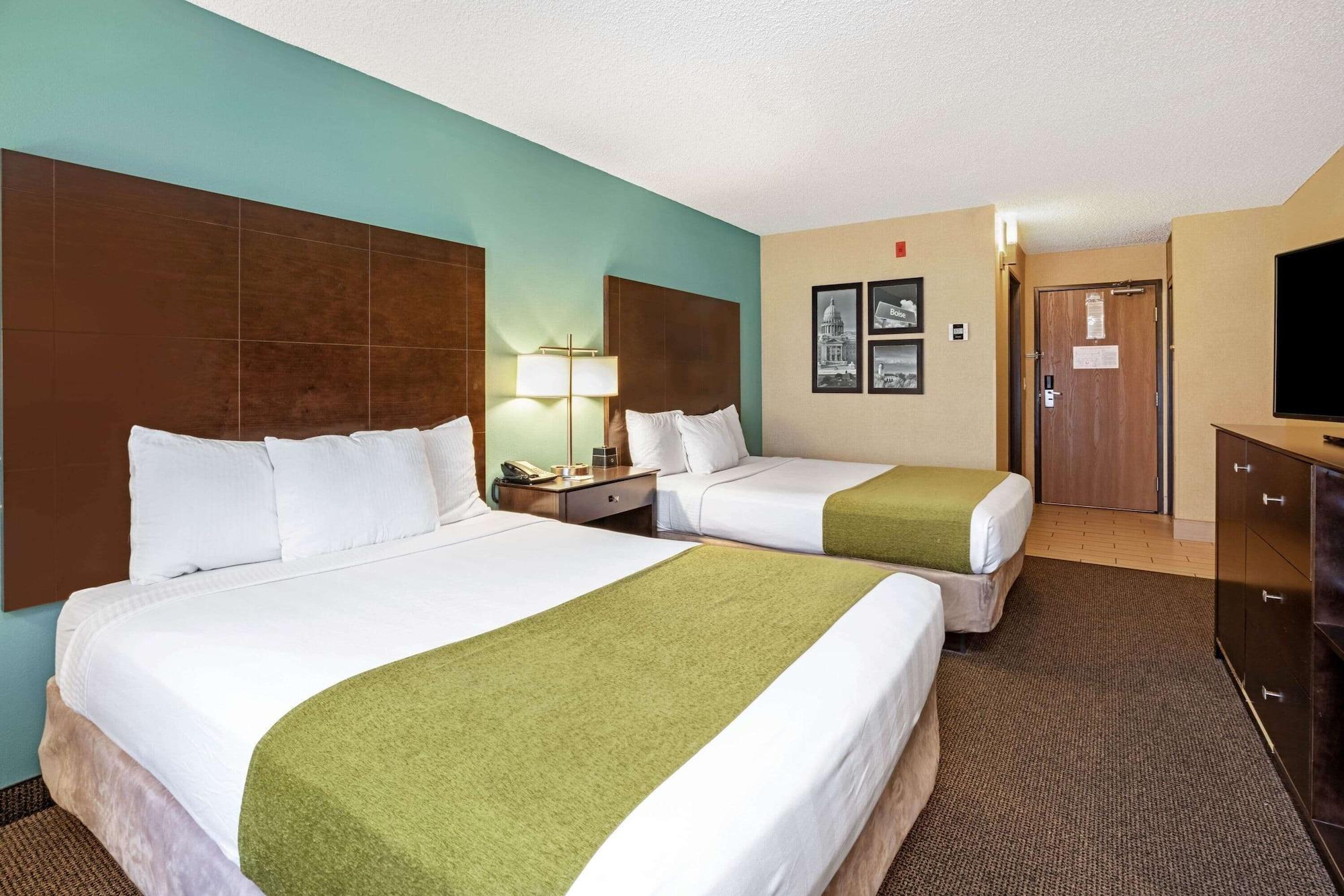 Отель La Quinta By Wyndham Boise Airport Экстерьер фото